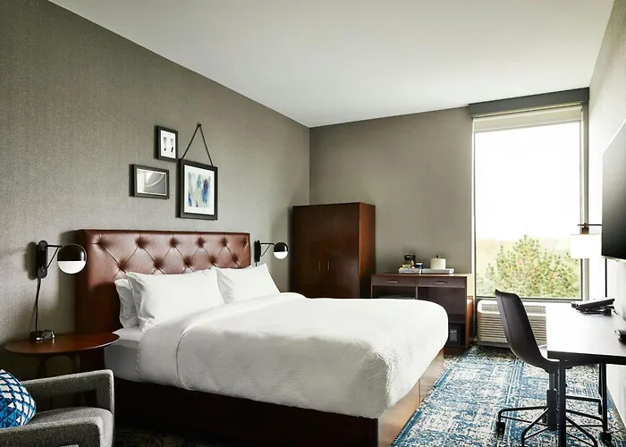 Four Points By Sheraton Chicago Westchester/Oak Brook