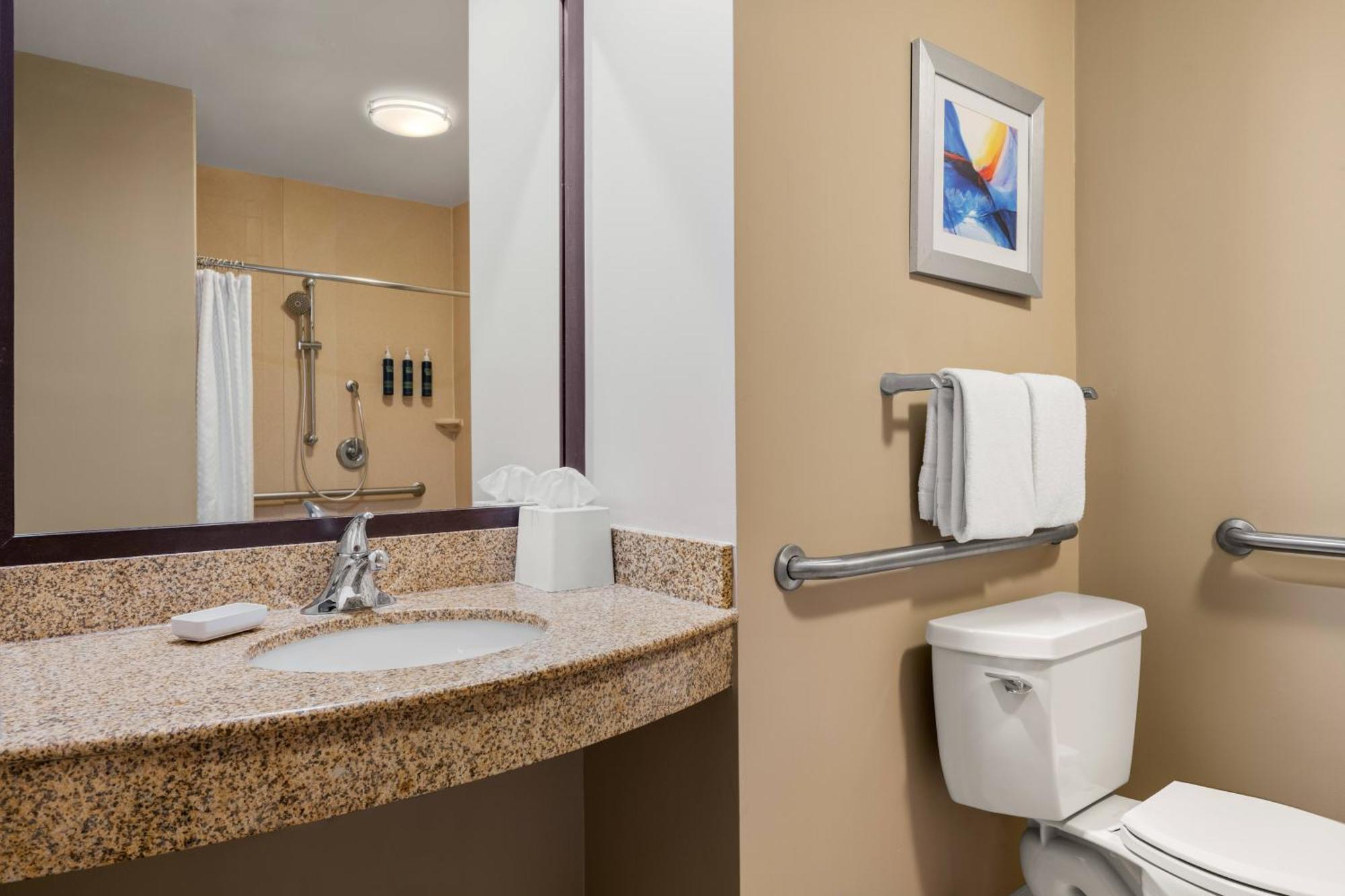Four Points By Sheraton Chicago Westchester/oak Brook