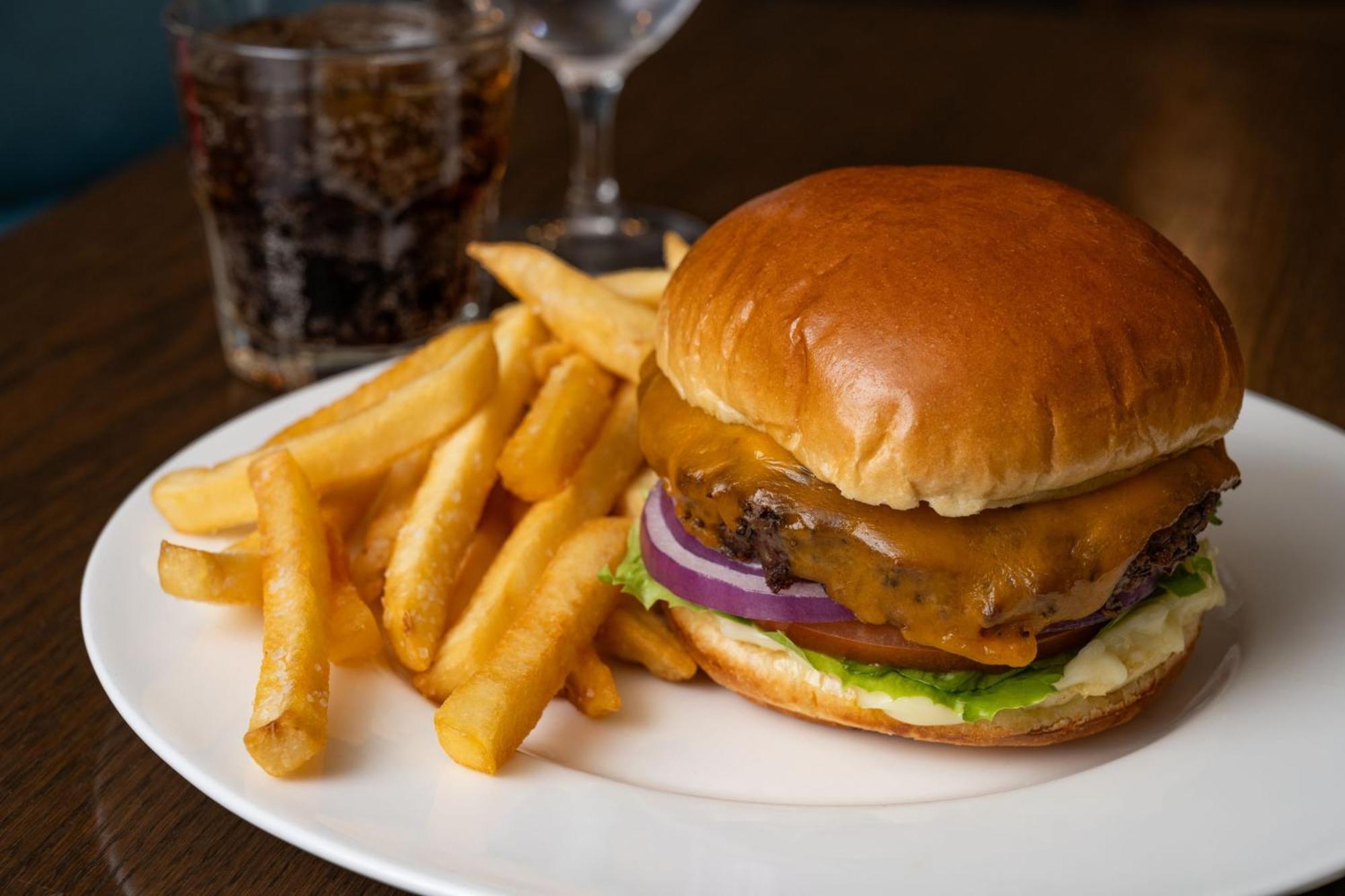 Four Points By Sheraton Chicago Westchester/oak Brook