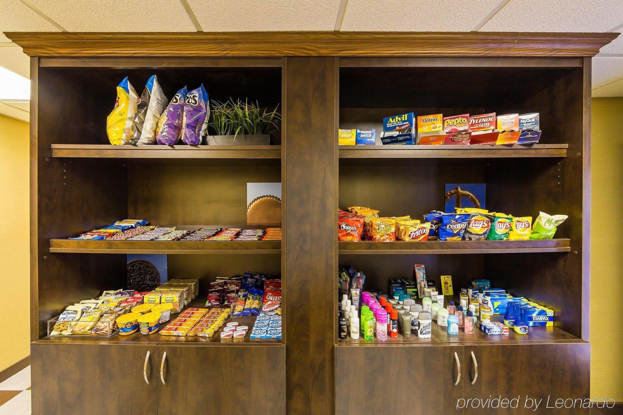 Four Points By Sheraton Chicago Westchester/oak Brook Westchester